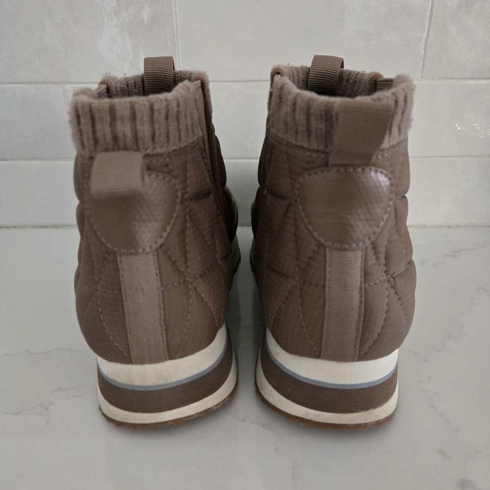 Teva ReEmber Mid Platform Boots Quilted Nylon Brown Beige Tan Size 6 - Picture 6 of 10